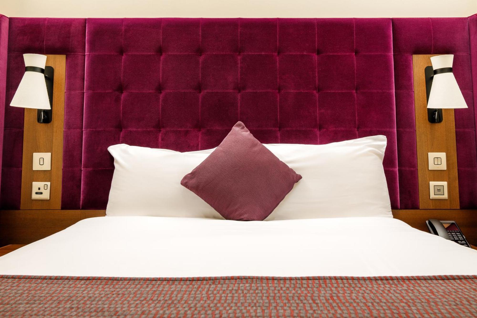 Mercure London Bridge Exterior photo